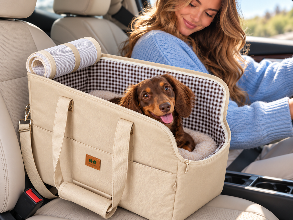 Dachshund in beige Bestie Travel Carrier